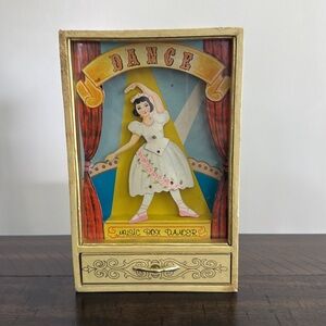 George Good Corporation vintage music box